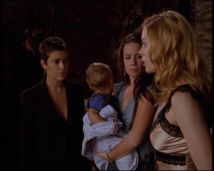 Charmed-Online-dot-net_606MyThreeWitches2070.jpg Charmed-Online-dot-net_606MyThreeWitches2070.jpg