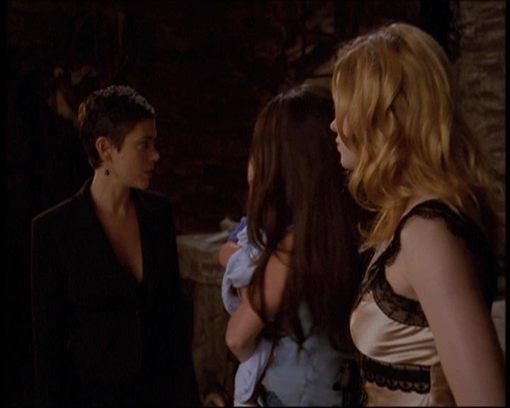 Charmed-Online-dot-net_606MyThreeWitches2074.jpg Charmed-Online-dot-net_606MyThreeWitches2074.jpg