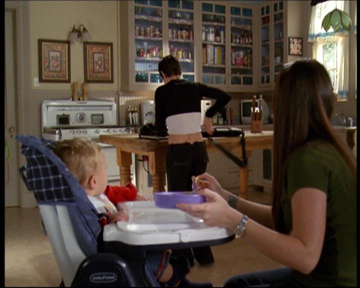 Charmed-Online-dot-net_607SoulSurvivor0211.jpg Charmed-Online-dot-net_607SoulSurvivor0211.jpg