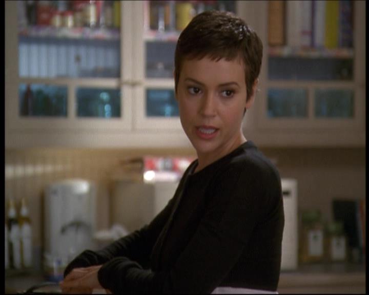 Charmed-Online-dot-net_607SoulSurvivor0286.jpg Charmed-Online-dot-net_607SoulSurvivor0286.jpg