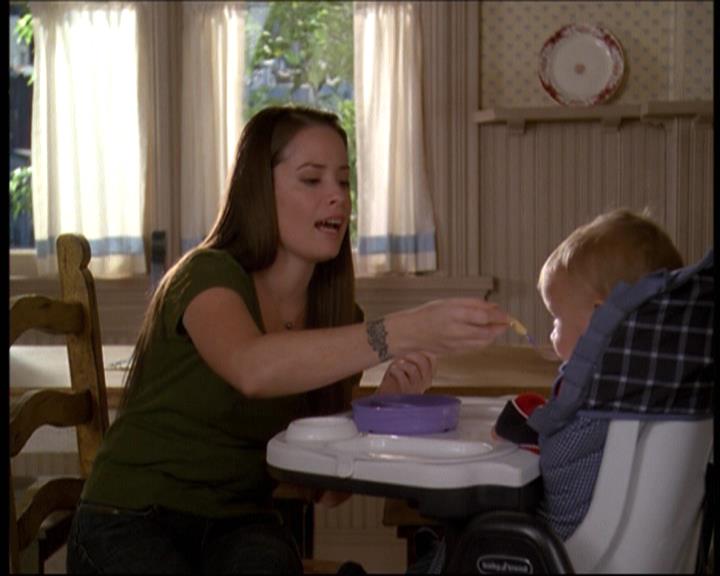 Charmed-Online-dot-net_607SoulSurvivor0287.jpg Charmed-Online-dot-net_607SoulSurvivor0287.jpg