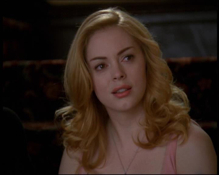 Charmed-Online-dot-net_607SoulSurvivor0374.jpg Charmed-Online-dot-net_607SoulSurvivor0374.jpg