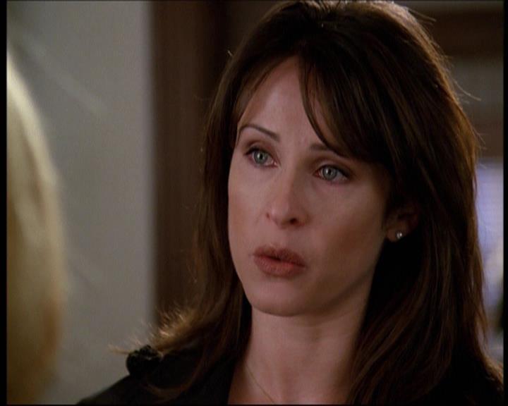 Charmed-Online-dot-net_607SoulSurvivor0567.jpg Charmed-Online-dot-net_607SoulSurvivor0567.jpg