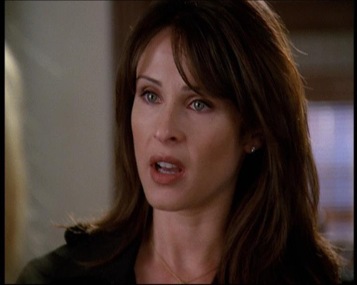 Charmed-Online-dot-net_607SoulSurvivor0582.jpg Charmed-Online-dot-net_607SoulSurvivor0582.jpg