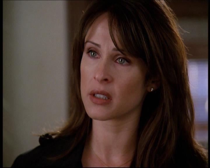 Charmed-Online-dot-net_607SoulSurvivor0587.jpg Charmed-Online-dot-net_607SoulSurvivor0587.jpg