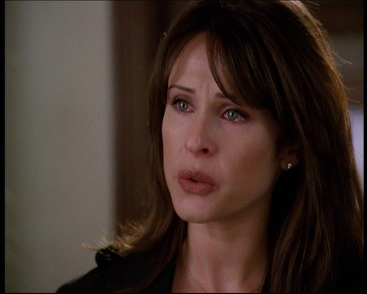 Charmed-Online-dot-net_607SoulSurvivor0597.jpg Charmed-Online-dot-net_607SoulSurvivor0597.jpg