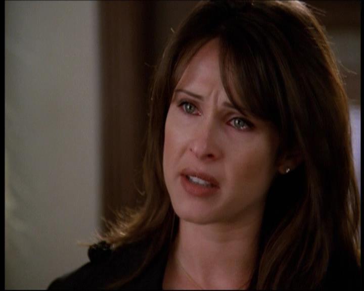 Charmed-Online-dot-net_607SoulSurvivor0606.jpg Charmed-Online-dot-net_607SoulSurvivor0606.jpg