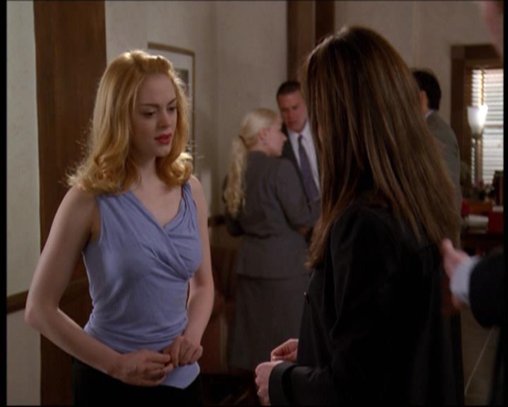 Charmed-Online-dot-net_607SoulSurvivor0608.jpg Charmed-Online-dot-net_607SoulSurvivor0608.jpg