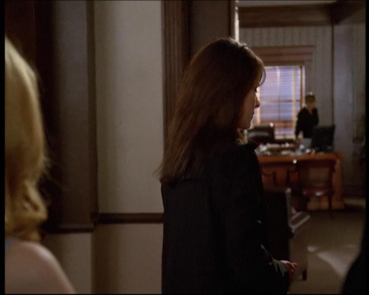 Charmed-Online-dot-net_607SoulSurvivor0613.jpg Charmed-Online-dot-net_607SoulSurvivor0613.jpg