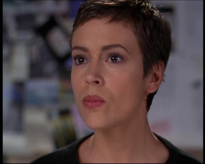 Charmed-Online-dot-net_607SoulSurvivor0692.jpg Charmed-Online-dot-net_607SoulSurvivor0692.jpg