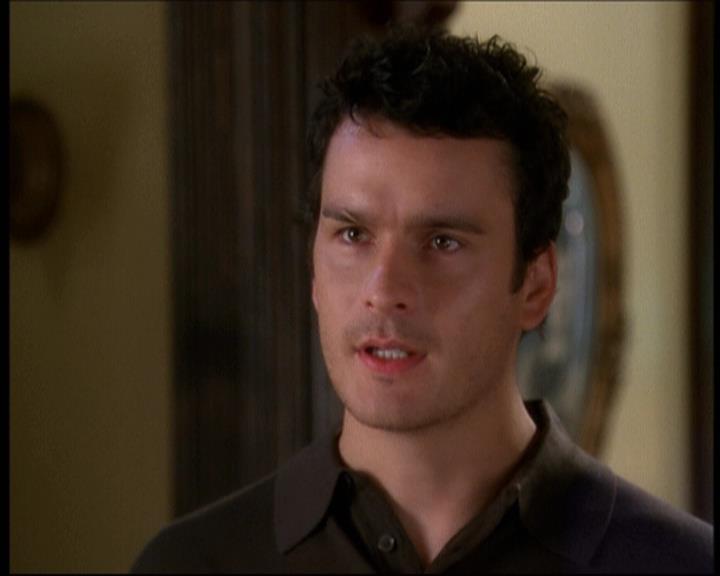 Charmed-Online-dot-net_607SoulSurvivor0930.jpg Charmed-Online-dot-net_607SoulSurvivor0930.jpg