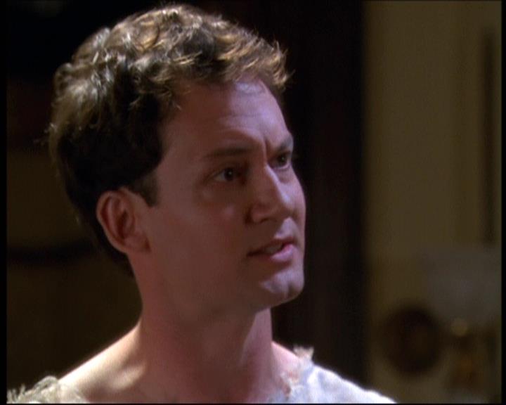 Charmed-Online-dot-net_607SoulSurvivor0995.jpg Charmed-Online-dot-net_607SoulSurvivor0995.jpg