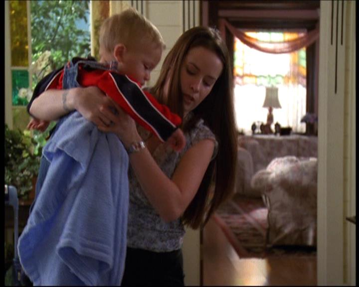 Charmed-Online-dot-net_607SoulSurvivor1023.jpg Charmed-Online-dot-net_607SoulSurvivor1023.jpg