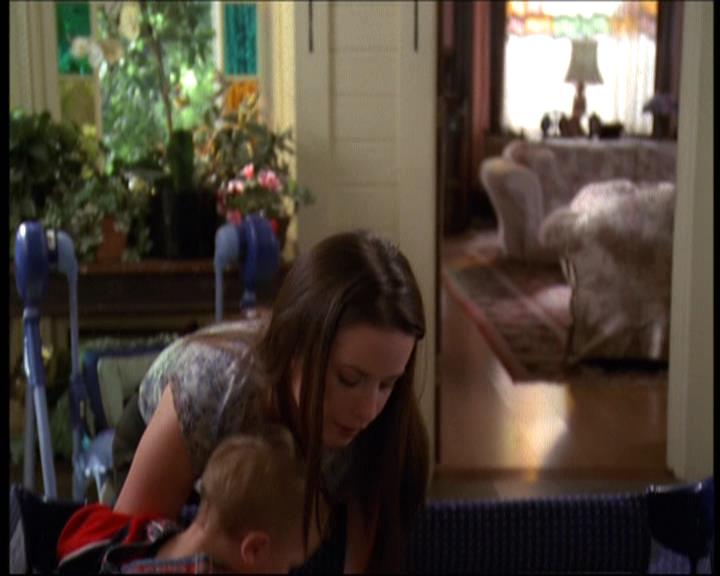 Charmed-Online-dot-net_607SoulSurvivor1024.jpg Charmed-Online-dot-net_607SoulSurvivor1024.jpg