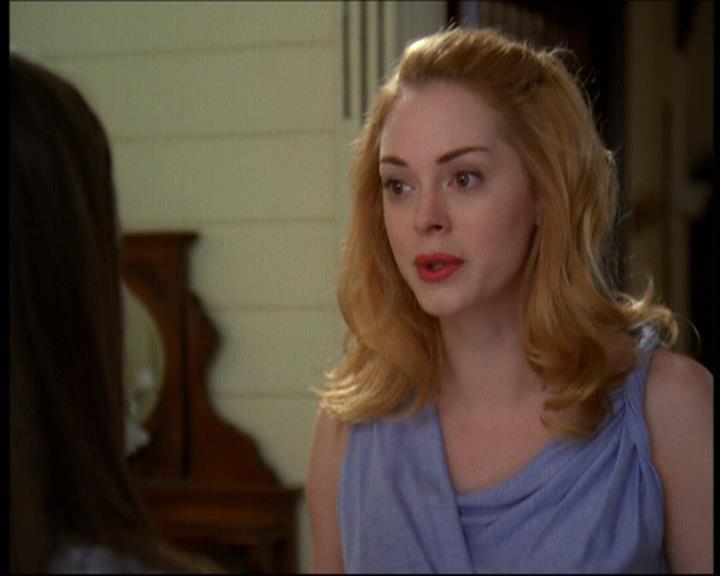 Charmed-Online-dot-net_607SoulSurvivor1036.jpg Charmed-Online-dot-net_607SoulSurvivor1036.jpg