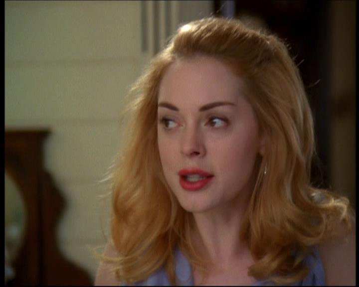 Charmed-Online-dot-net_607SoulSurvivor1044.jpg Charmed-Online-dot-net_607SoulSurvivor1044.jpg