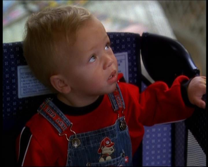 Charmed-Online-dot-net_607SoulSurvivor1056.jpg Charmed-Online-dot-net_607SoulSurvivor1056.jpg