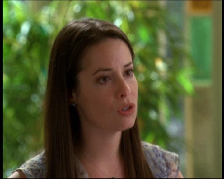 Charmed-Online-dot-net_607SoulSurvivor1085.jpg Charmed-Online-dot-net_607SoulSurvivor1085.jpg