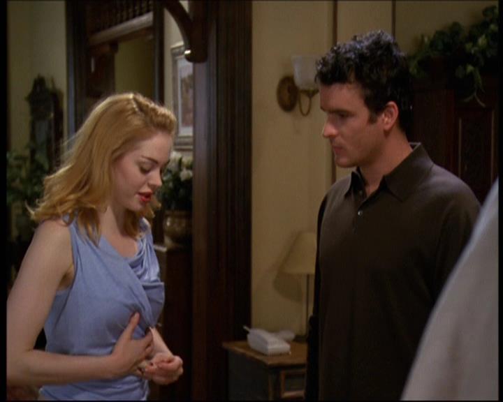 Charmed-Online-dot-net_607SoulSurvivor1107.jpg Charmed-Online-dot-net_607SoulSurvivor1107.jpg