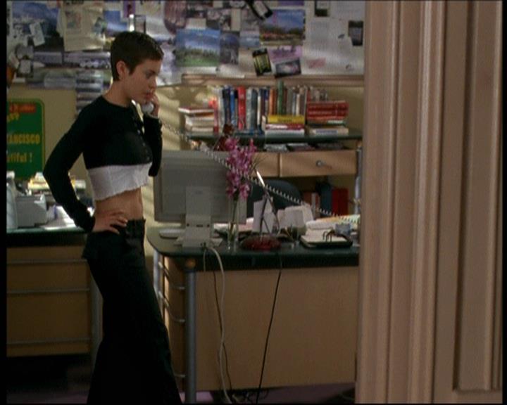 Charmed-Online-dot-net_607SoulSurvivor1267.jpg Charmed-Online-dot-net_607SoulSurvivor1267.jpg