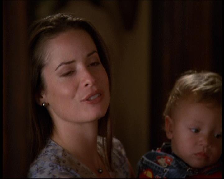 Charmed-Online-dot-net_607SoulSurvivor1364.jpg Charmed-Online-dot-net_607SoulSurvivor1364.jpg