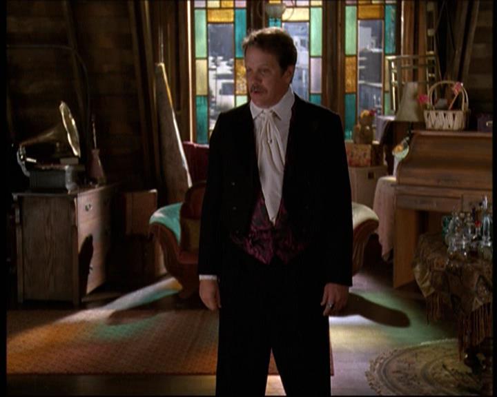 Charmed-Online-dot-net_607SoulSurvivor1393.jpg Charmed-Online-dot-net_607SoulSurvivor1393.jpg