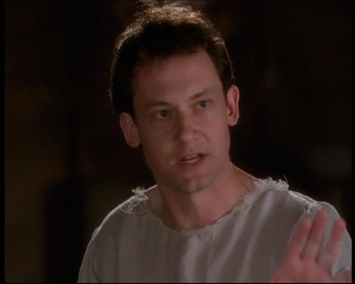 Charmed-Online-dot-net_607SoulSurvivor1399.jpg Charmed-Online-dot-net_607SoulSurvivor1399.jpg