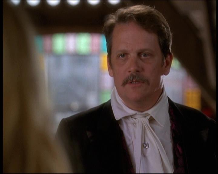 Charmed-Online-dot-net_607SoulSurvivor1418.jpg Charmed-Online-dot-net_607SoulSurvivor1418.jpg