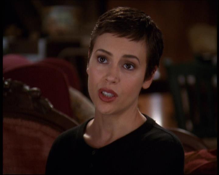 Charmed-Online-dot-net_607SoulSurvivor1488.jpg Charmed-Online-dot-net_607SoulSurvivor1488.jpg