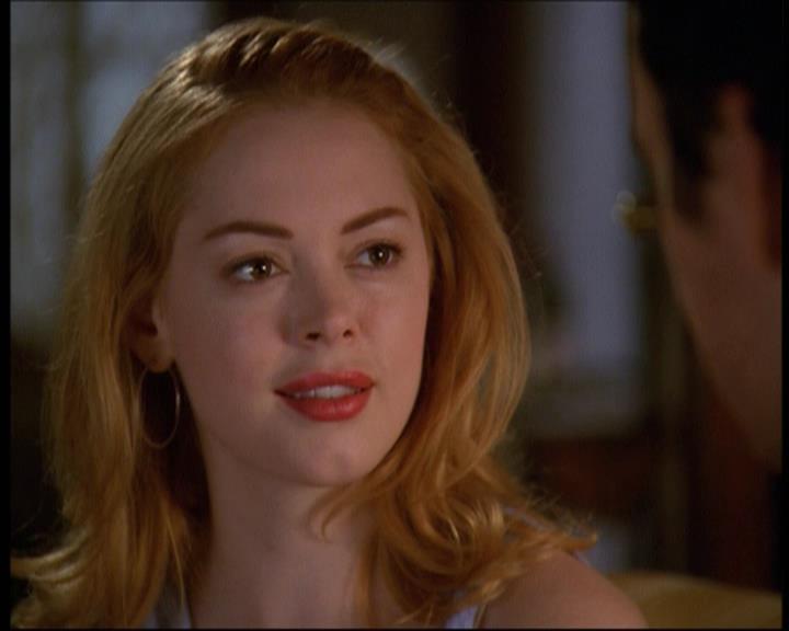 Charmed-Online-dot-net_607SoulSurvivor1718.jpg Charmed-Online-dot-net_607SoulSurvivor1718.jpg