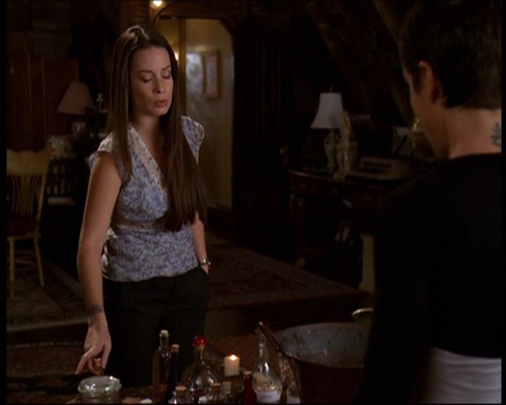 Charmed-Online-dot-net_607SoulSurvivor1741.jpg Charmed-Online-dot-net_607SoulSurvivor1741.jpg