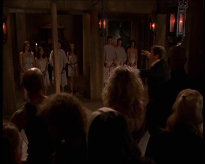 Charmed-Online-dot-net_607SoulSurvivor1977.jpg Charmed-Online-dot-net_607SoulSurvivor1977.jpg