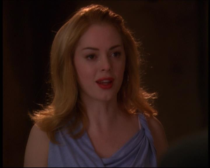 Charmed-Online-dot-net_607SoulSurvivor2102.jpg Charmed-Online-dot-net_607SoulSurvivor2102.jpg