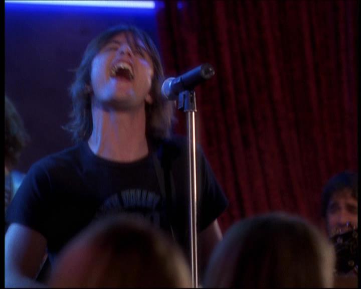 Charmed-Online-dot-net_607SoulSurvivor2131.jpg Charmed-Online-dot-net_607SoulSurvivor2131.jpg