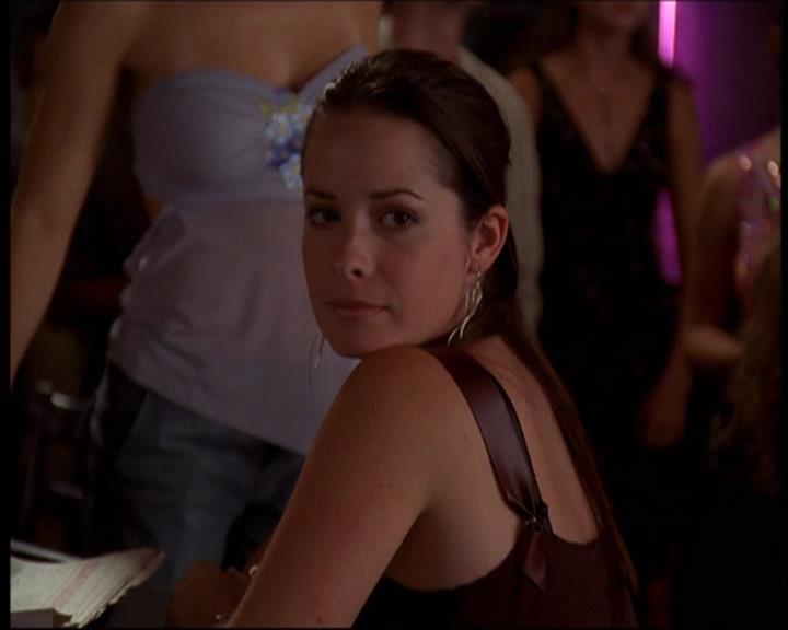 Charmed-Online-dot-net_607SoulSurvivor2149.jpg Charmed-Online-dot-net_607SoulSurvivor2149.jpg