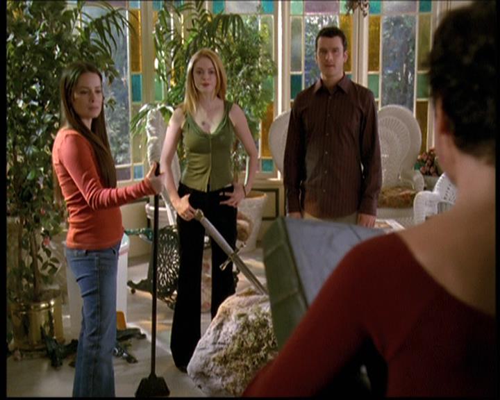 Charmed-Online-dot-net_608SwordAndTheCity0451.jpg Charmed-Online-dot-net_608SwordAndTheCity0451.jpg