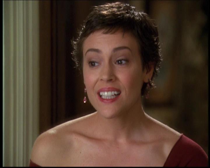 Charmed-Online-dot-net_608SwordAndTheCity0458.jpg Charmed-Online-dot-net_608SwordAndTheCity0458.jpg