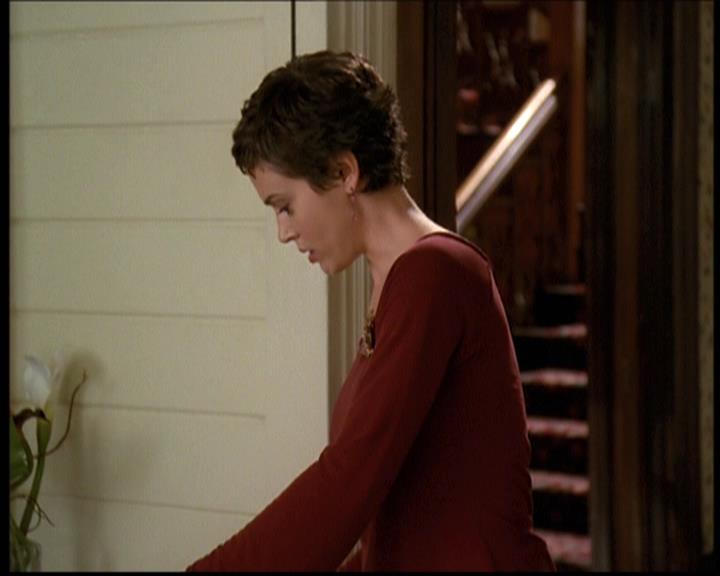 Charmed-Online-dot-net_608SwordAndTheCity0480.jpg Charmed-Online-dot-net_608SwordAndTheCity0480.jpg