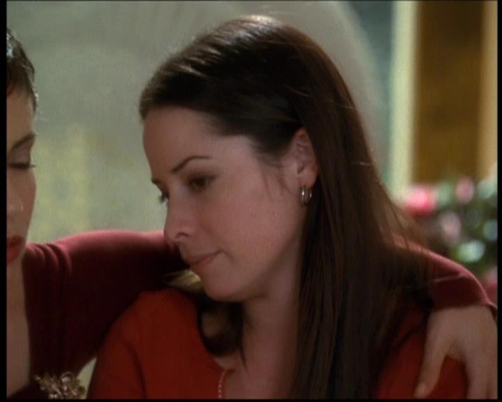 Charmed-Online-dot-net_608SwordAndTheCity0549.jpg Charmed-Online-dot-net_608SwordAndTheCity0549.jpg