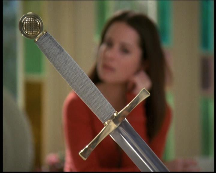 Charmed-Online-dot-net_608SwordAndTheCity0606.jpg Charmed-Online-dot-net_608SwordAndTheCity0606.jpg