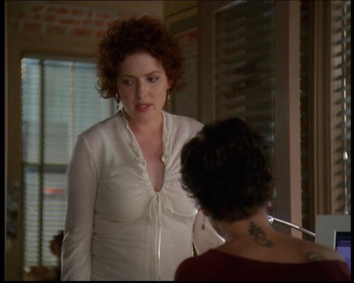 Charmed-Online-dot-net_608SwordAndTheCity0668.jpg Charmed-Online-dot-net_608SwordAndTheCity0668.jpg