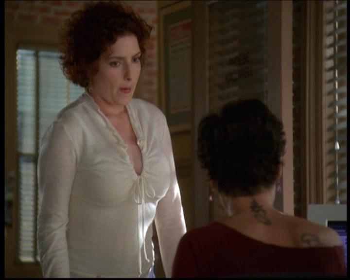 Charmed-Online-dot-net_608SwordAndTheCity0673.jpg Charmed-Online-dot-net_608SwordAndTheCity0673.jpg