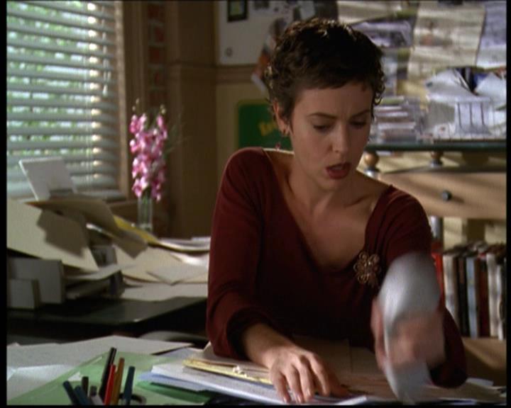 Charmed-Online-dot-net_608SwordAndTheCity0679.jpg Charmed-Online-dot-net_608SwordAndTheCity0679.jpg