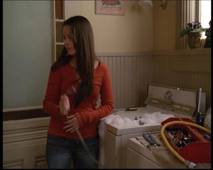 Charmed-Online-dot-net_608SwordAndTheCity0762.jpg Charmed-Online-dot-net_608SwordAndTheCity0762.jpg