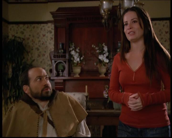 Charmed-Online-dot-net_608SwordAndTheCity0818.jpg