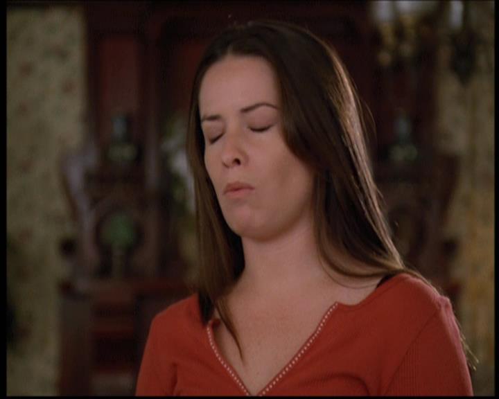 Charmed-Online-dot-net_608SwordAndTheCity0824.jpg Charmed-Online-dot-net_608SwordAndTheCity0824.jpg