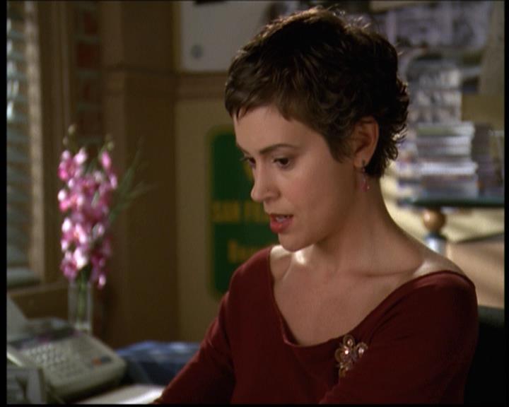 Charmed-Online-dot-net_608SwordAndTheCity0924.jpg