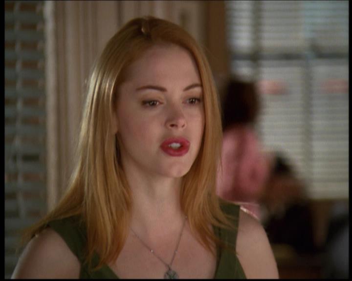 Charmed-Online-dot-net_608SwordAndTheCity0937.jpg Charmed-Online-dot-net_608SwordAndTheCity0937.jpg