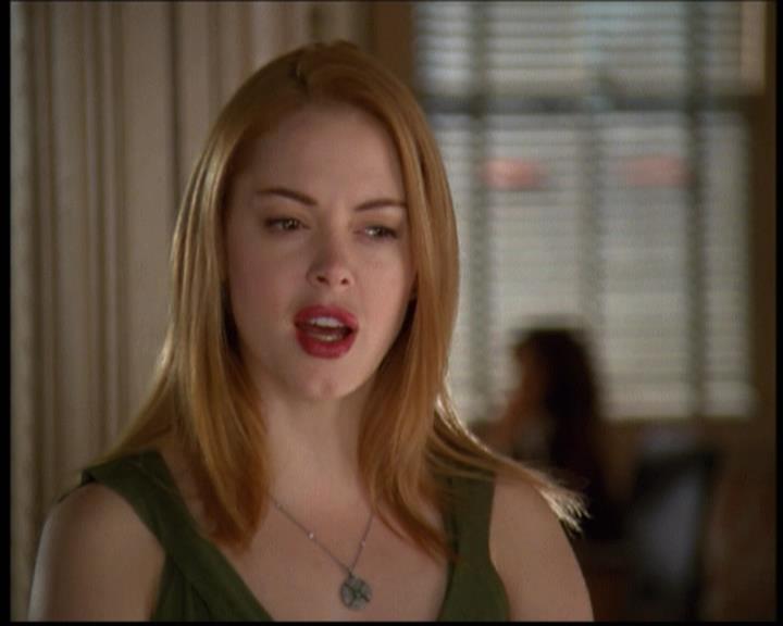 Charmed-Online-dot-net_608SwordAndTheCity0945.jpg Charmed-Online-dot-net_608SwordAndTheCity0945.jpg