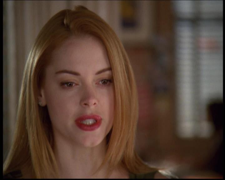 Charmed-Online-dot-net_608SwordAndTheCity0983.jpg Charmed-Online-dot-net_608SwordAndTheCity0983.jpg